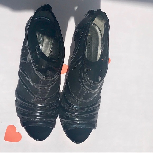 BCBGMAXAZRIA Black Mesh Open Toe Booties! - Picture 6 of 8